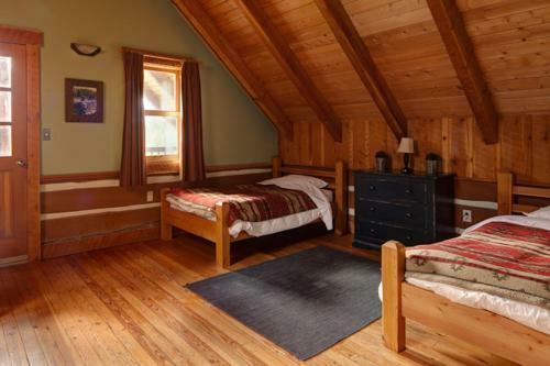 Hotel Nipika Mountain Resort