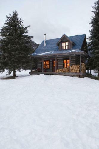 Hotel Nipika Mountain Resort