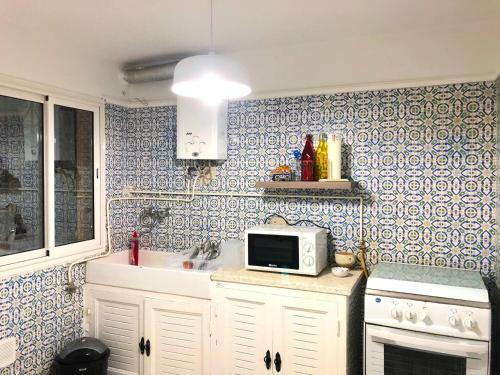 Cozy Duplex Near The Beach With Private Garden