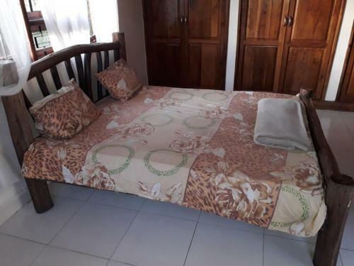 In-africa Stay (One Luxury And Comfortable Bedroom)