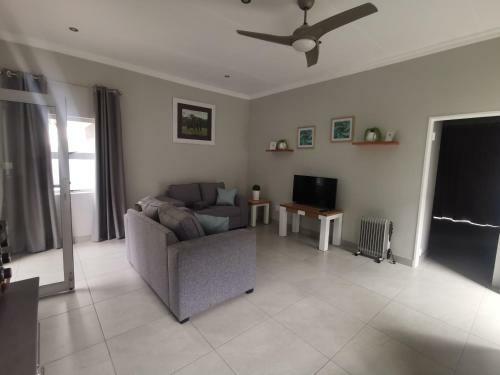 Hostal Utopia Guest House