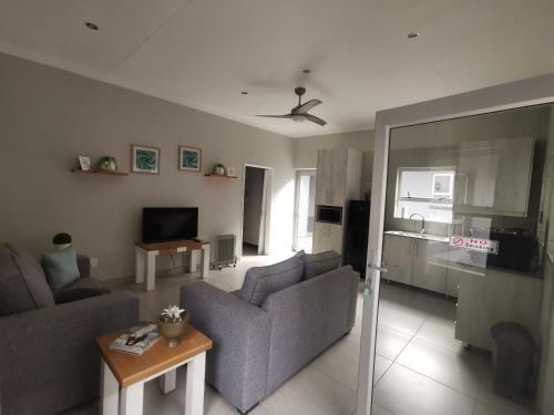 Hostal Utopia Guest House