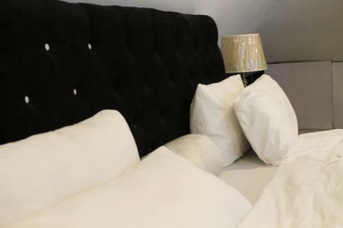 Keqs Hotel