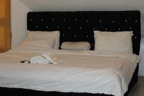 Keqs Hotel