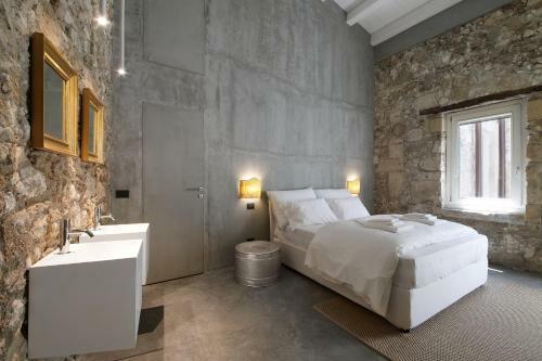 Hostal Isonzo Suites