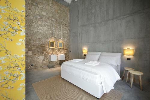 Hostal Isonzo Suites