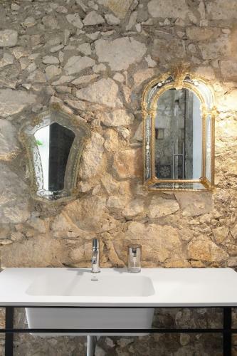 Hostal Isonzo Suites