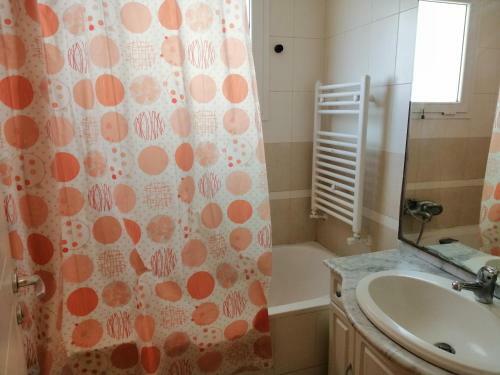 Athena Serviced Apartment
