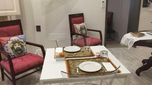 Bed & Breakfast Arch�