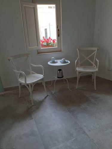 Bed & Breakfast Arch�