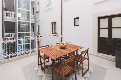 New Apartment With Patio