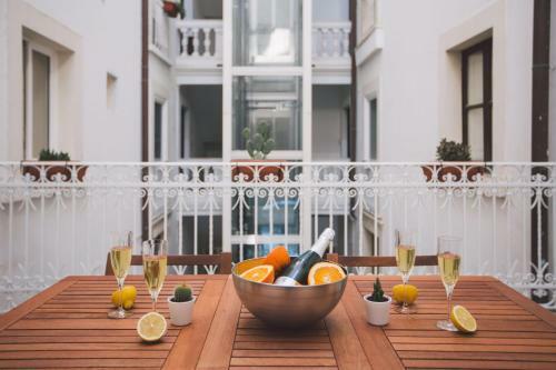 New Apartment With Patio