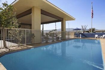 Motel Days Inn Gilroy