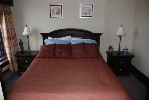 Algonquin Hotel