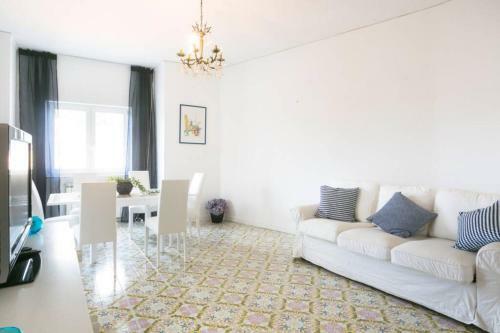 Cozy Sorrento Apartment
