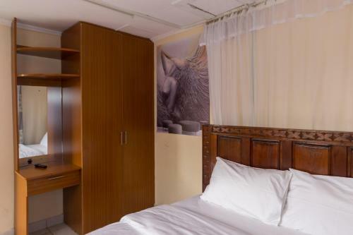 Hostal Celio Jardine Lavington