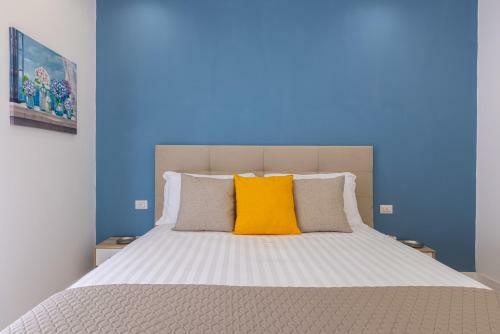 Sabrina Holiday Home - Sorrento Apartment