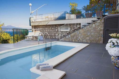 Villa Coastal Shores