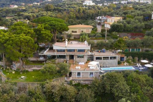 Villa Coastal Shores