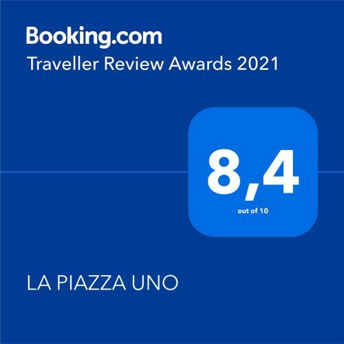 Hostal La Piazza Uno