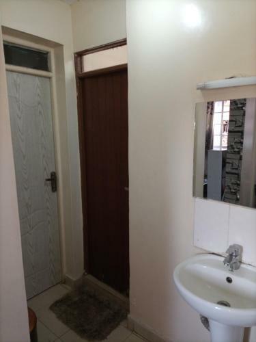 Roybahn Heights Serviced Apartment