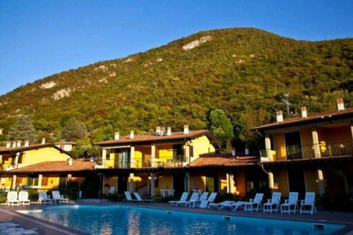 Iseo Lake Apartment