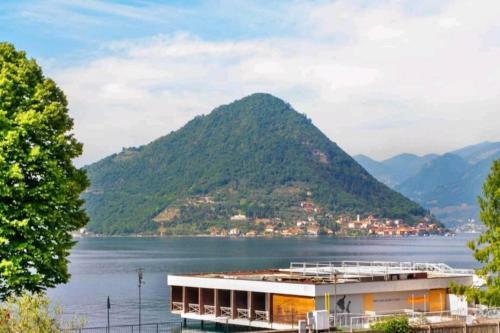 Iseo Lake Apartment