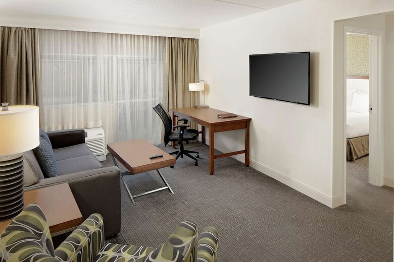Doubletree By Hilton Hotel South Bend