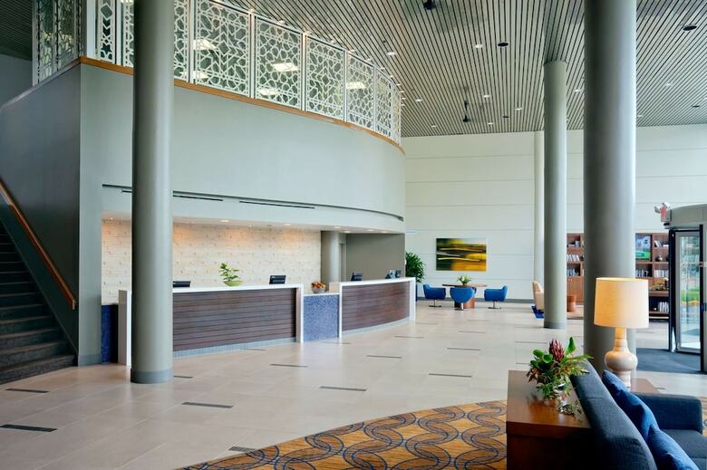 Doubletree By Hilton Hotel South Bend