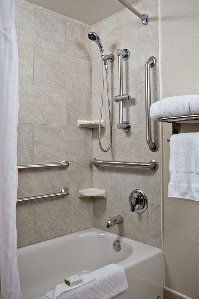 Doubletree By Hilton Hotel South Bend