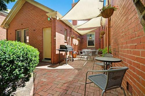 Bed & Breakfast Gatehouse On Ryrie