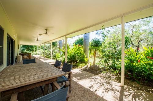 Magnetic Island Bed And Breakfast