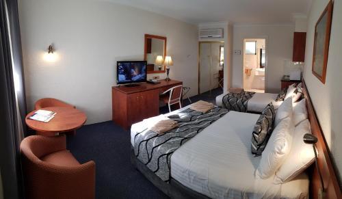 Amber Court Motor Inn