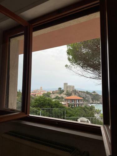 Apartamento Villa Il Molinaccio Con Spiaggia Privata E Terrazza Sul Mare