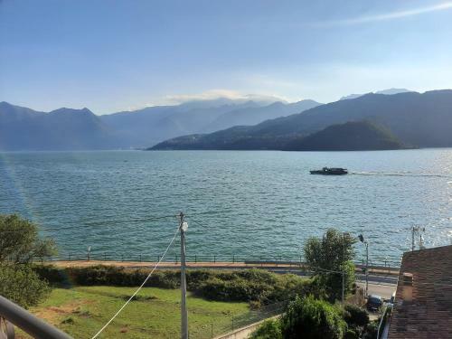 Amore Di Lago