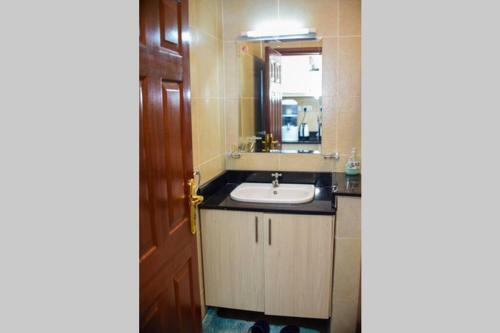 Apartamento West Suites - 413