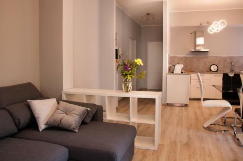 Lg Apartment
