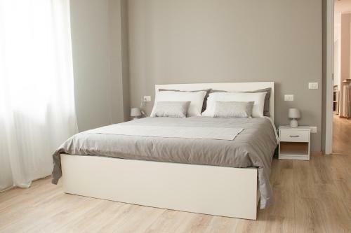 Lg Apartment