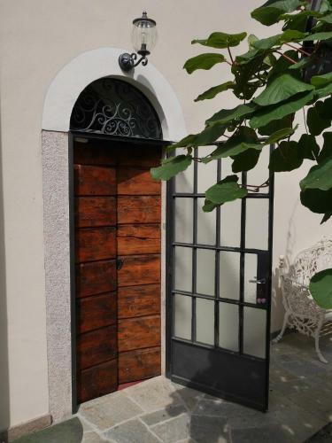 Hostal La Mansarde