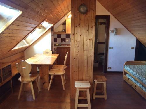 Apartamento Mansarda Neve Sole Prato Valentino (So)