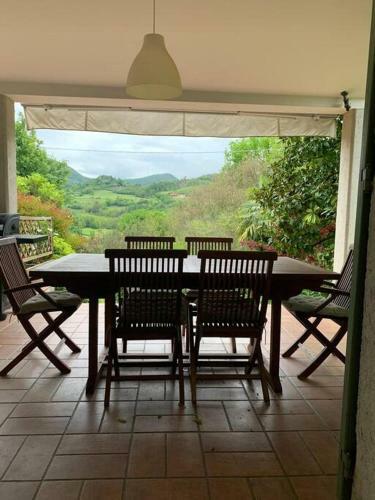 Einzelhaus Mit Gro�er Terrasse Und Garten In Teolo