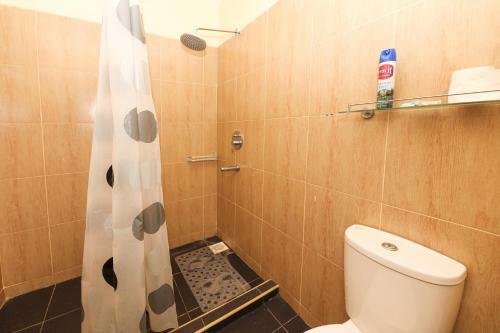 Exquisite Fully Furnished 1 Bedroom Apartment