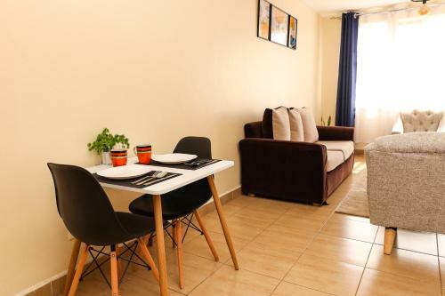 Exquisite Fully Furnished 1 Bedroom Apartment
