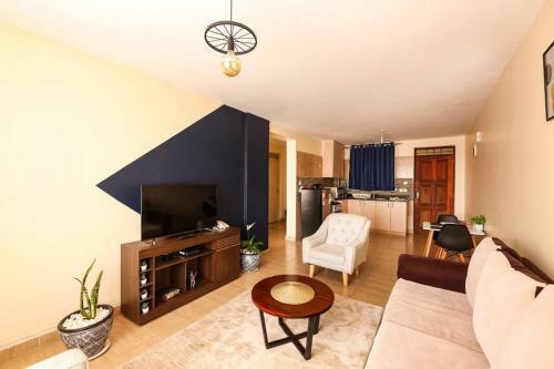 Exquisite Fully Furnished 1 Bedroom Apartment
