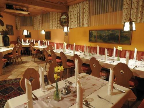 Hostal Gasthof Piburger See