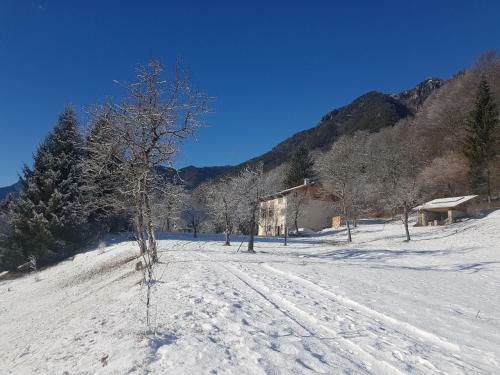 Hostal Villa Iagra Ledro