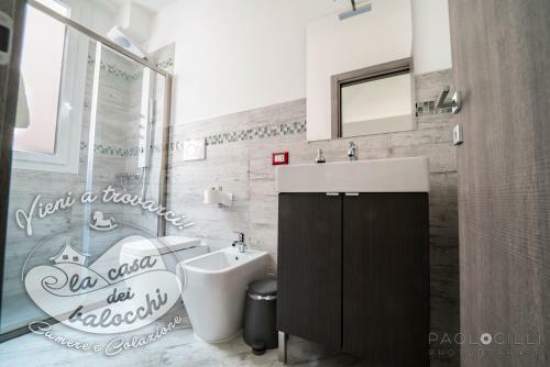 Hostal La Casa Dei Balocchi B&B