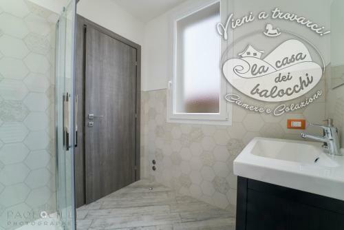 Hostal La Casa Dei Balocchi B&B