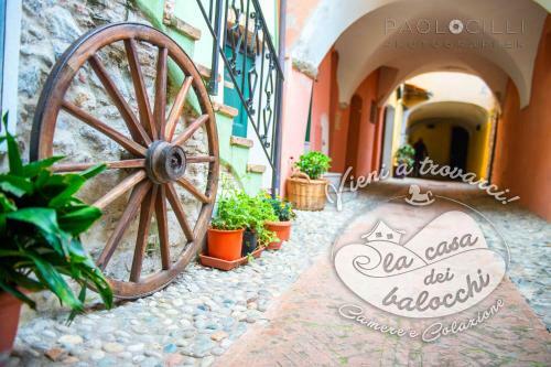 Hostal La Casa Dei Balocchi B&B
