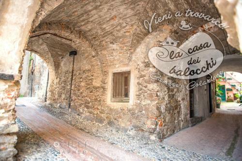 Hostal La Casa Dei Balocchi B&B